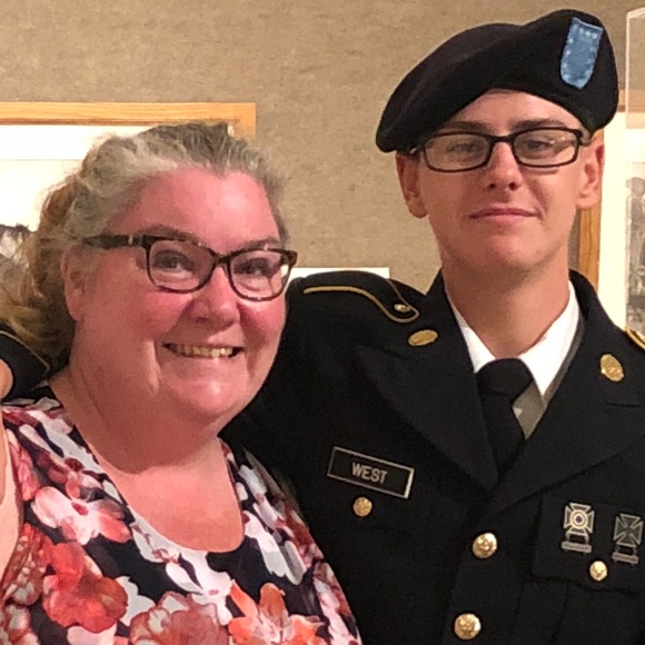 Amanda’s A Lil Bit of Everything Closet - Picture 2 of 8